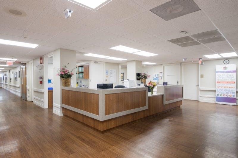 Nursing Station2 - Central Tampa