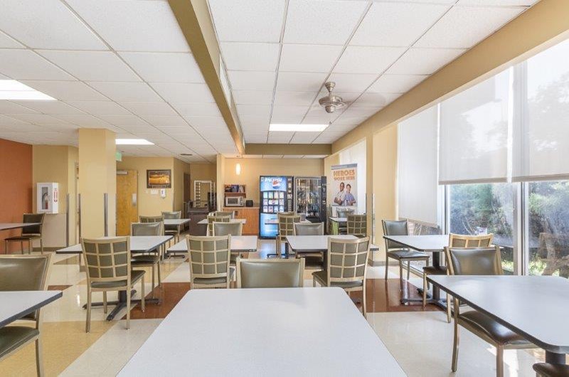 Denver - Cafeteria3 - ARU
