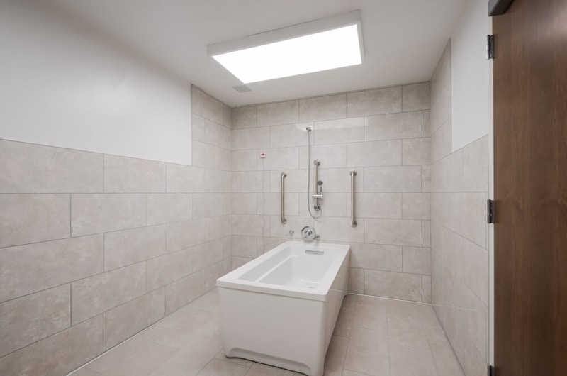 Paramount - Training Restroom - ARU